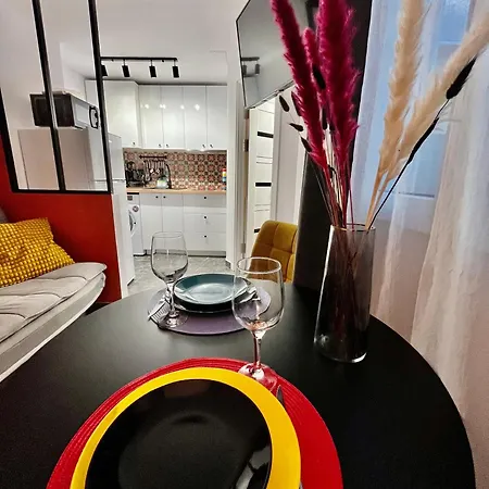Lejlighed Elegante Tres Colores